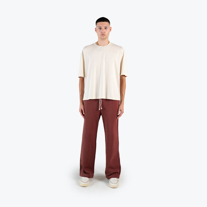 RELAXED DRAPED SWEAT PANT - CABERNET