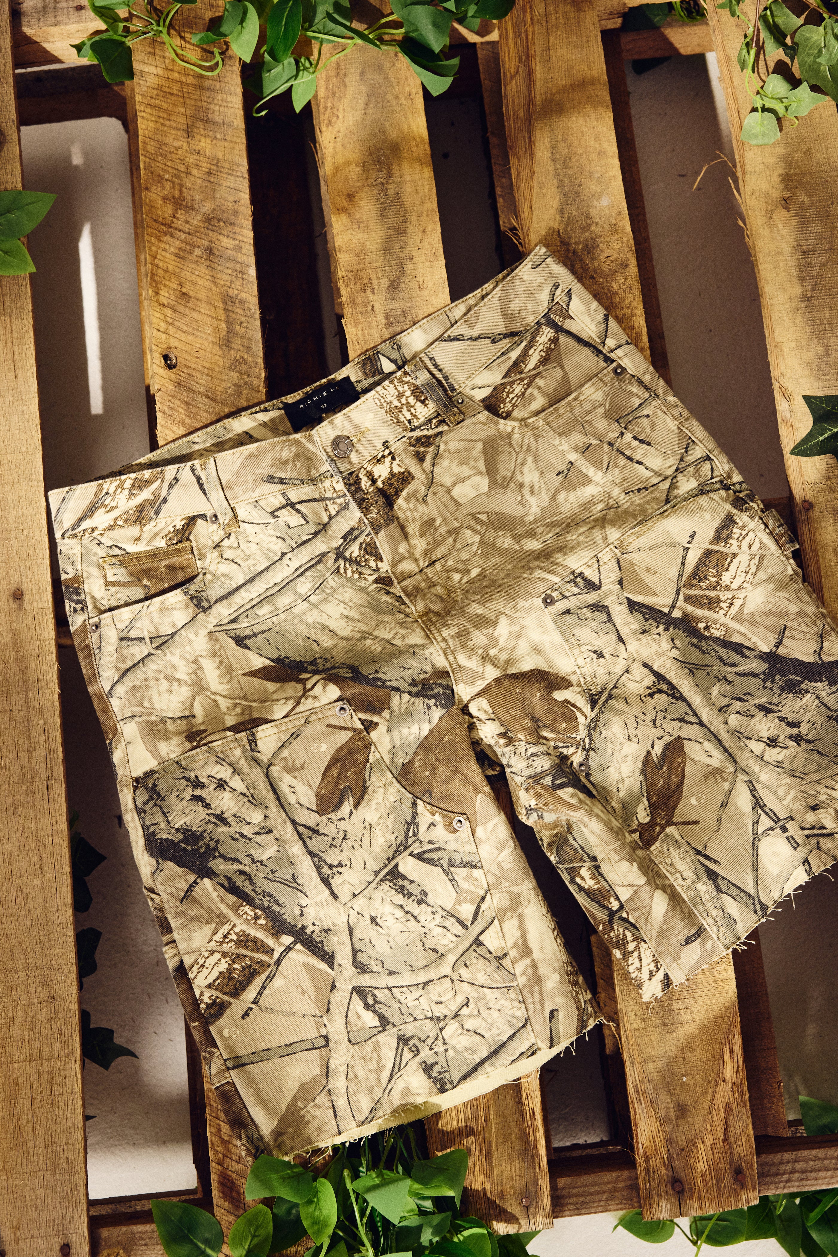 REALTREE CARPENTER SHORT