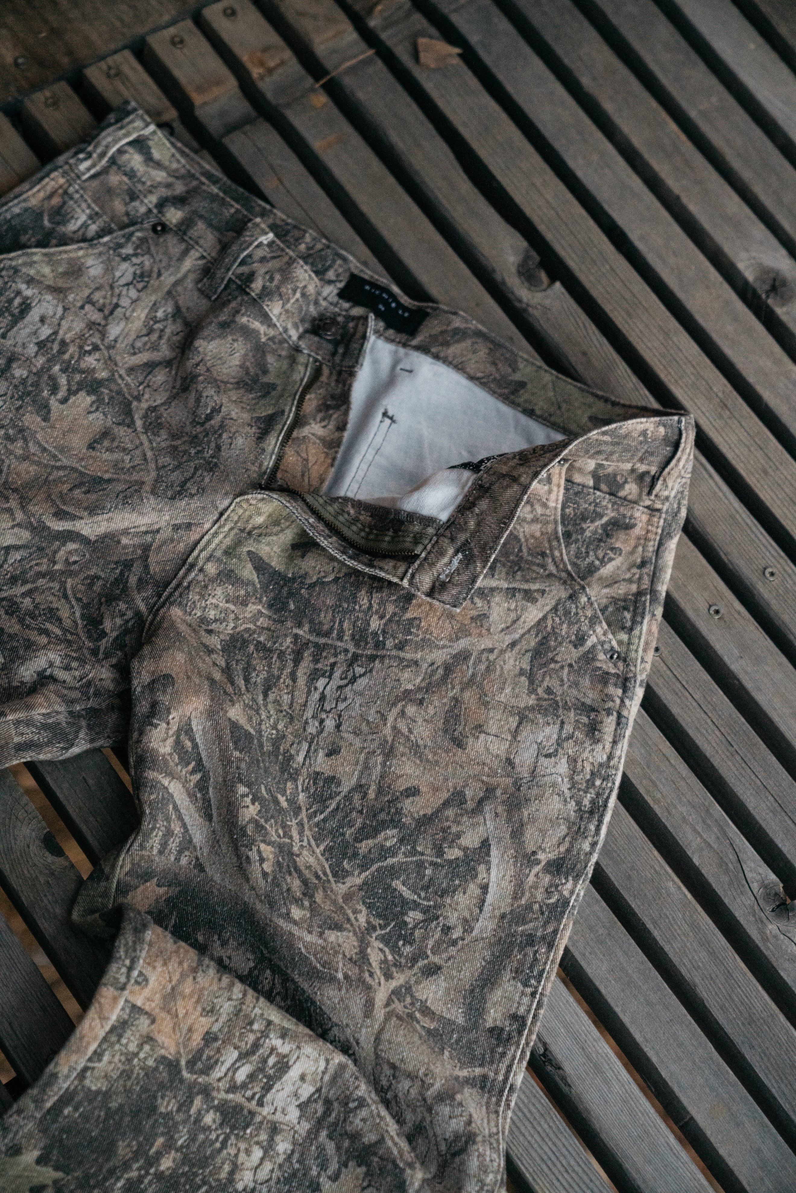 REAL TREE RELAXED VINTAGE PANTS