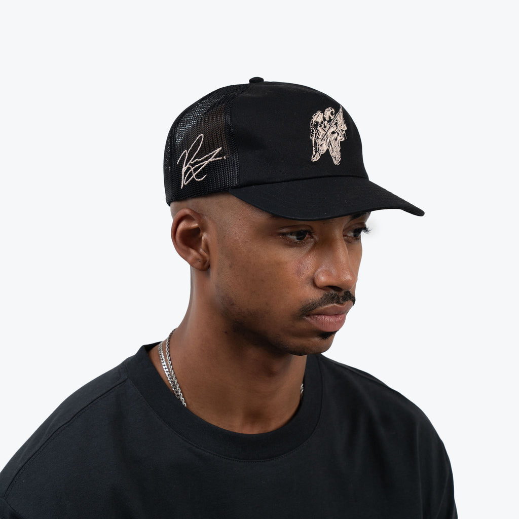 UNSTRUCTURED ANGEL TRUCKER HAT - BLACK