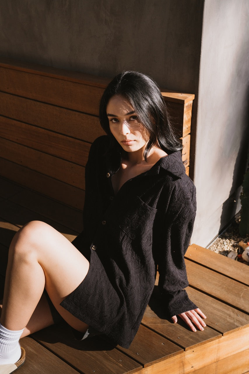 PAISLEY KNIT BUTTON UP - BLACK NOIR